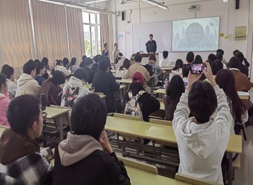 822d009f48039d74de49fcad46af5c3